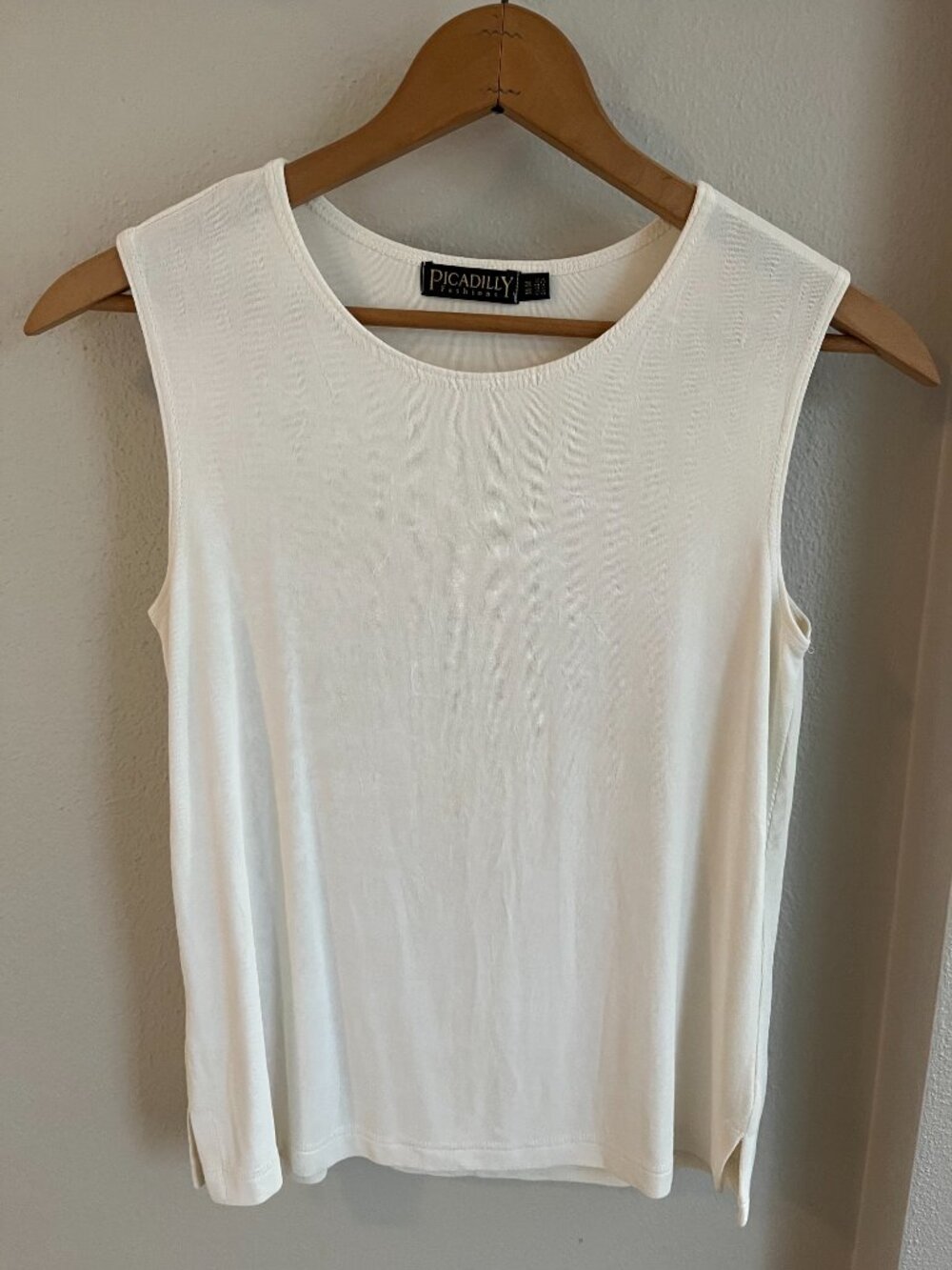 Picadilly Fashions Off-White Sleeveless Knit Layering Tank Top